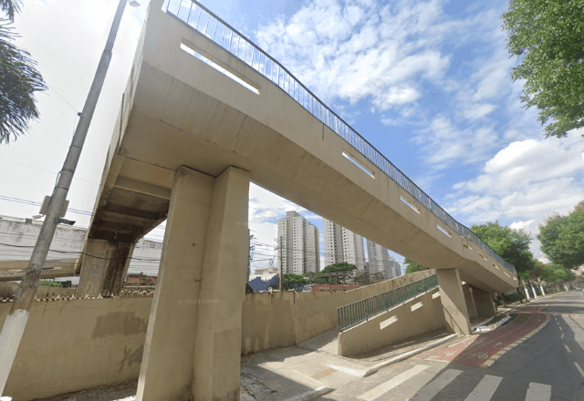 Imagem da noticia Homem está em estado grave após ser agredido em assalto em passarela na Barra Funda
