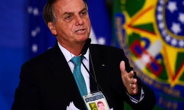 Imagem da noticia Bolsonaro deve apresentar defesa sobre denúncia por tentativa de golpe nesta quinta (6)