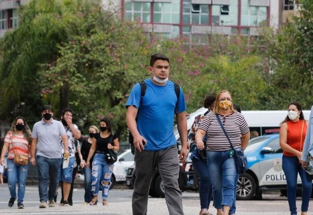 Imagem da noticia Estados e municípios começam a flexibilizar o uso de máscara