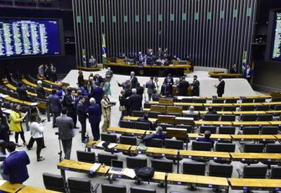 Câmara aprova projeto que prorroga desoneração da folha de pagamento Câmara aprova projeto que prorroga desoneração da folha de pagamento