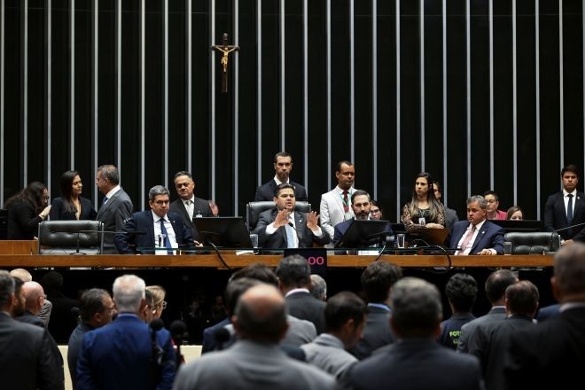 Imagem da noticia Congresso aprova Orçamento de 2026; texto vai à sanção presidencial