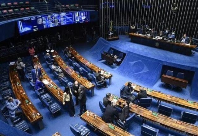 Imagem da noticia Comissão de Constituição e Justiça do Senado vota PEC da Transição