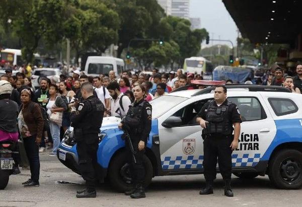 Imagem da notícia: Operação no Rio de Janeiro teve vazamento e "preparou" bandidos
