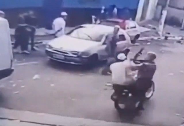 Imagem da noticia Jovem morre após ser atingido por ponta de fuzil de PM em SP; veja vídeo