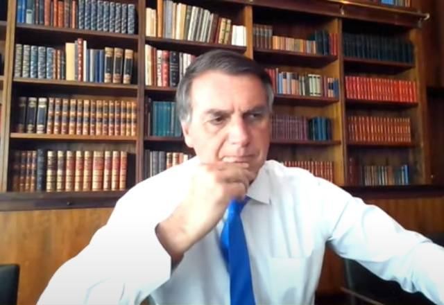 Imagem da noticia Bolsonaro quer data para fim do uso obrigatório de máscaras no Brasil
