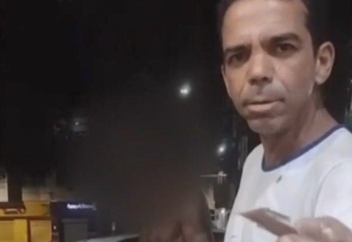 Imagem da noticia Homem branco chicoteia vítima e é preso por racismo e tortura