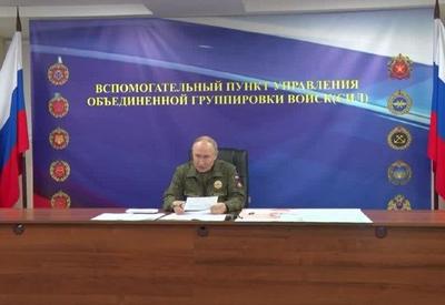 Putin diz que novo míssil nuclear é invencível: "Arma que ninguém mais no mundo possui" Putin diz que novo míssil nuclear é invencível: "Arma que ninguém mais no mundo possui"