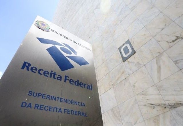 Imagem da noticia Receita Federal descarta cobrança retroativa do IOF para instituições financeiras