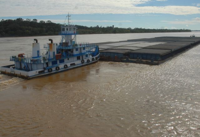 Imagem da noticia Revogação de concessões de hidrovias no Norte expõe contradições no governo Lula
