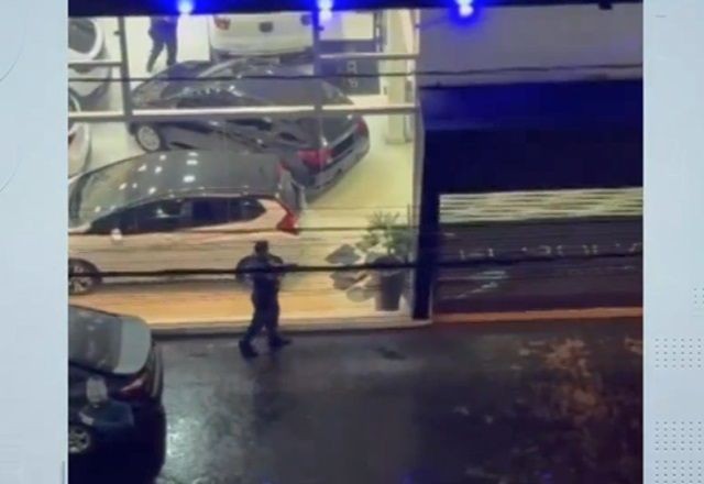 Imagem da noticia Quadrilha faz funcionários reféns em loja de carros no litoral de SP