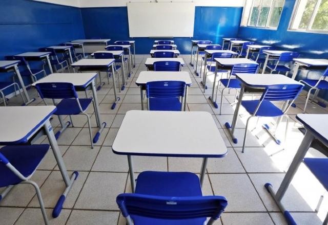 Imagem da noticia Projeto que regulamenta o Fundeb é sancionado por Bolsonaro