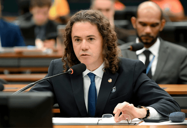 Imagem da noticia Senador pedirá vista e tramitação da dosimetria pode ficar para 2026