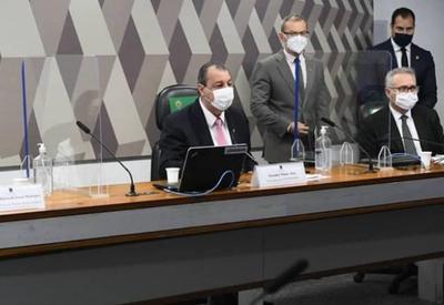 AO VIVO: CPI da Covid ouve diretora da Precisa Medicamentos AO VIVO: CPI da Covid ouve diretora da Precisa Medicamentos