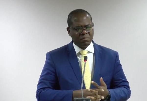 Imagem da notícia: "Sou um homem inocente", afirma ex-ministro Silvio Almeida contra acusação de importunação sexual