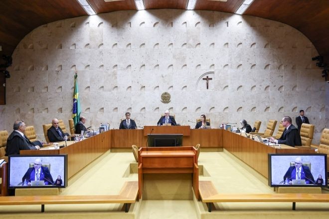 Imagem da noticia STF declara inconstitucional lei que criou “Escola Sem Partido” em cidade do Paraná