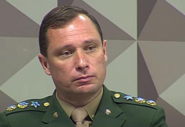 Imagem da noticia Mauro Cid presta novo depoimento à Policia Federal