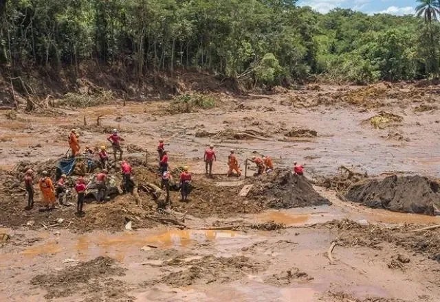 Imagem da noticia TST assina acordo para indenização de todas as vítimas da barragem em Brumadinho
