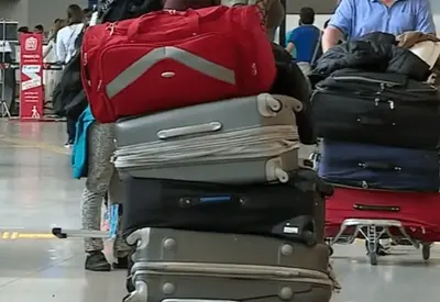 Aumento de turistas no Brasil acende alerta para golpes e crimes em destinos mais visitados Aumento de turistas no Brasil acende alerta para golpes e crimes em destinos mais visitados