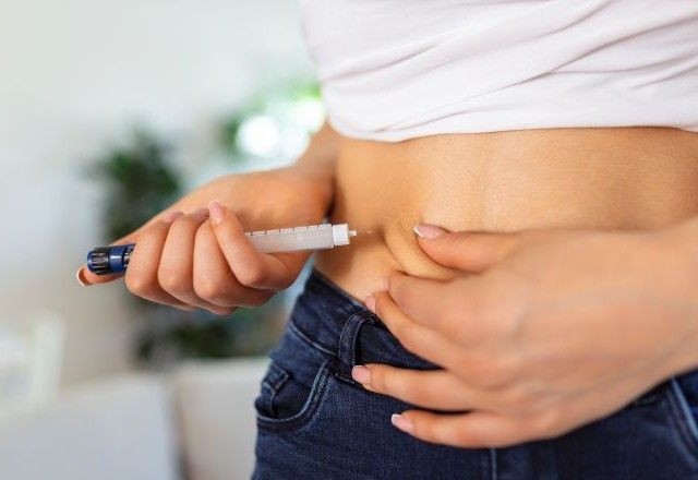 Imagem da noticia Associações médicas pedem suspensão de canetas emagrecedoras manipuladas