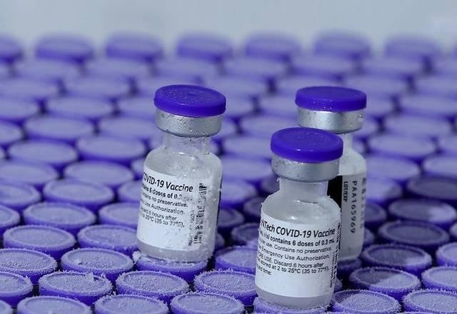 Imagem da noticia Vacina da Pfizer contra covid-19 tem aprovação total nos Estados Unidos