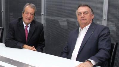 PL teme nova proibição de contato entre Bolsonaro e Valdemar após reabertura de investigação PL teme nova proibição de contato entre Bolsonaro e Valdemar após reabertura de investigação