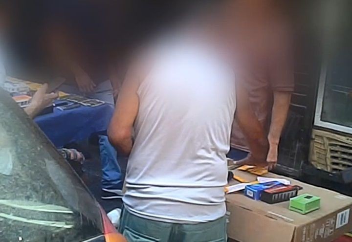 Imagem da noticia Exclusivo: venda de cigarros eletrônicos “turbinados" cresce na internet e no centro comercial da 25 de Março