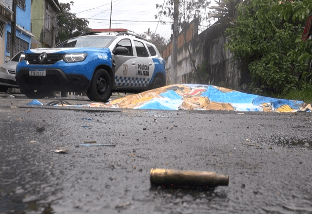 Imagem da noticia Ataque a tiros deixa dois mortos e quatro feridos próximo a quadra de escola de samba no Rio