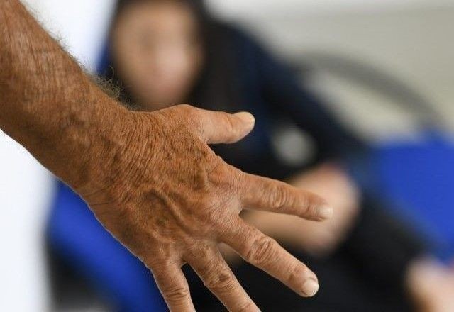 Imagem da noticia Lula aprova parecer da AGU que permite transferência de servidoras vítimas de violência doméstica