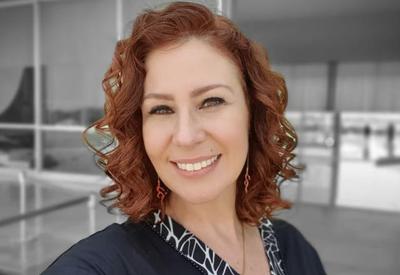 Justiça da Itália solta Carla Zambelli após negar extradição para o Brasil Justiça da Itália solta Carla Zambelli após negar extradição para o Brasil