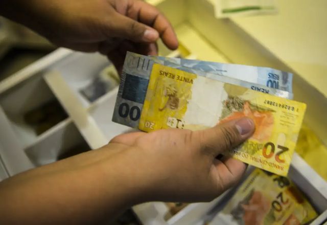 A expectativa é que a alíquota dos tributos gire em torno de 25% | Agência Brasil