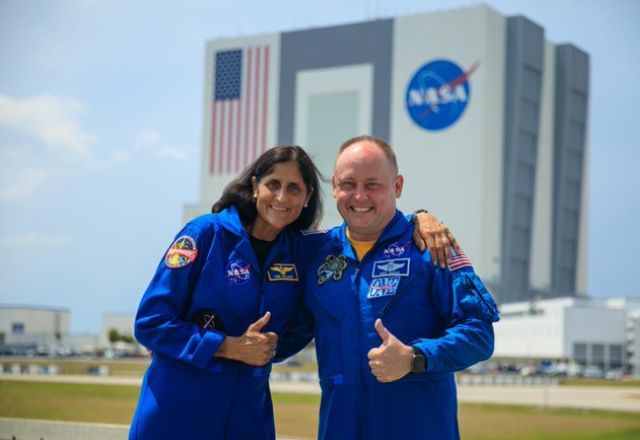 Astronautas Sunita Williams e Butch Wilmore fazem parte da tripulação da nave da Boeing que vai à ISS | X/BoeingSpace