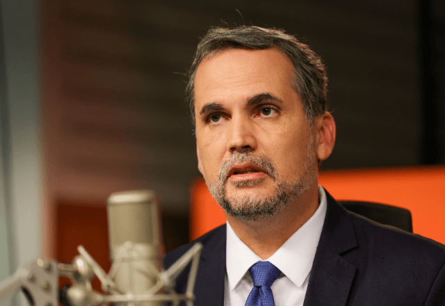 Ministro do Planejamento e Orçamento, Bruno Moretti, participa do programa 'Bom Dia, Ministro' - Fabio Rodrigues-Pozzebom/Agência Brasil - 26.06.2026