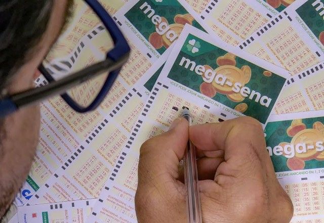 Mega-Sena: bolão leva prêmio de R$ 63 milhões; veja números sorteados