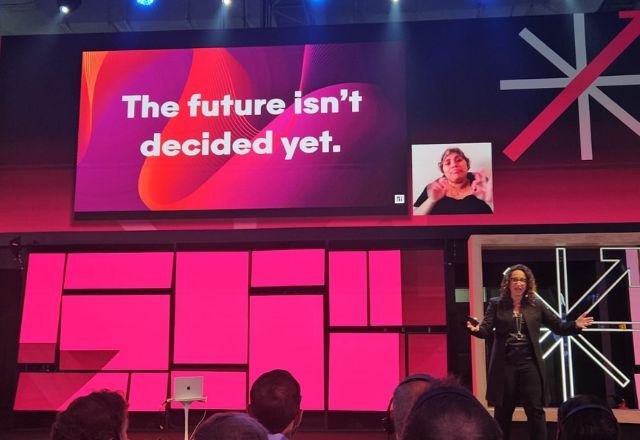 Futurista afirma que os empregos vão se transformar e os humanos não estão obsoletos com a IA | Cido Coelho/SBT News