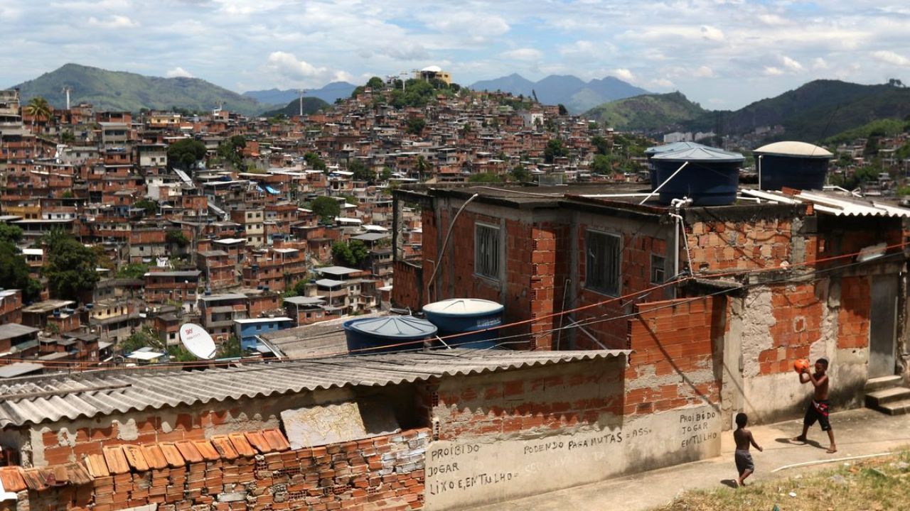Gênero, raça e origem familiar definem mobilidade social, diz estudo. | Tânia Rêgo/Agência Brasil