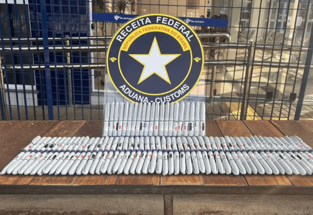 Receita Federal apreende 126 canetas emagrecedoras no Aeroporto de Foz do Iguaçu, no Paraná | Foto: Polícia Civil 