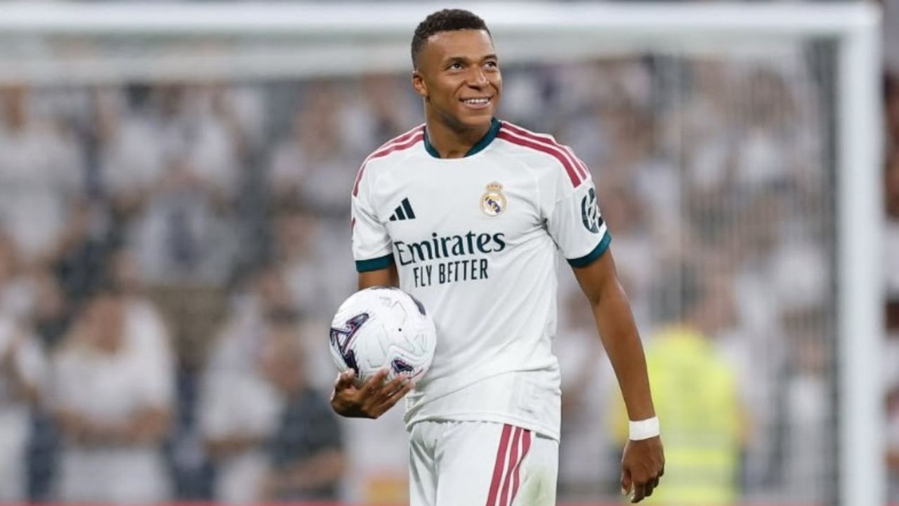 Região: China diz "levar a sério" pedido de desculpas de Mbappé