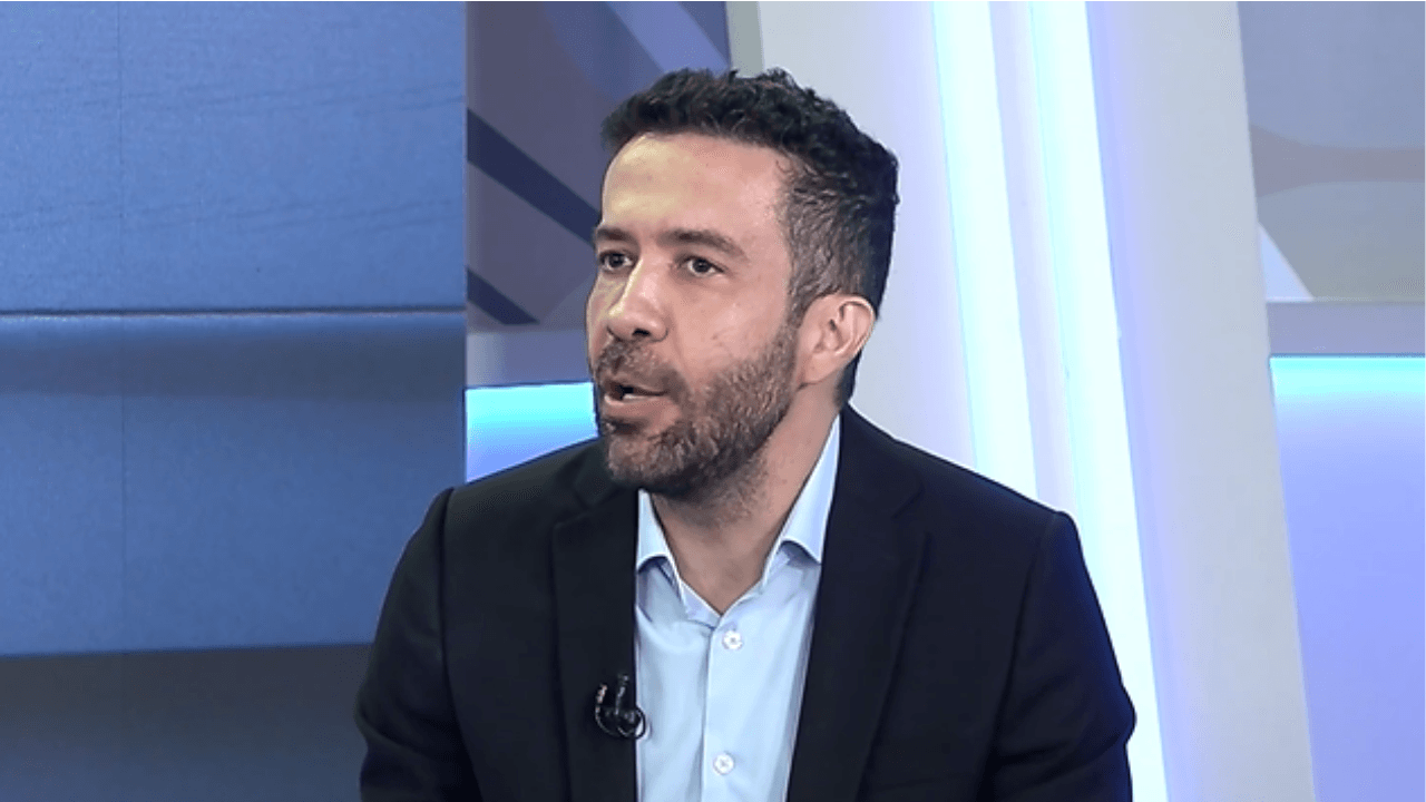 O deputado André Janones (Rede) em entrevista ao Sala de Imprensa | Foto: Reprodução/SBT News