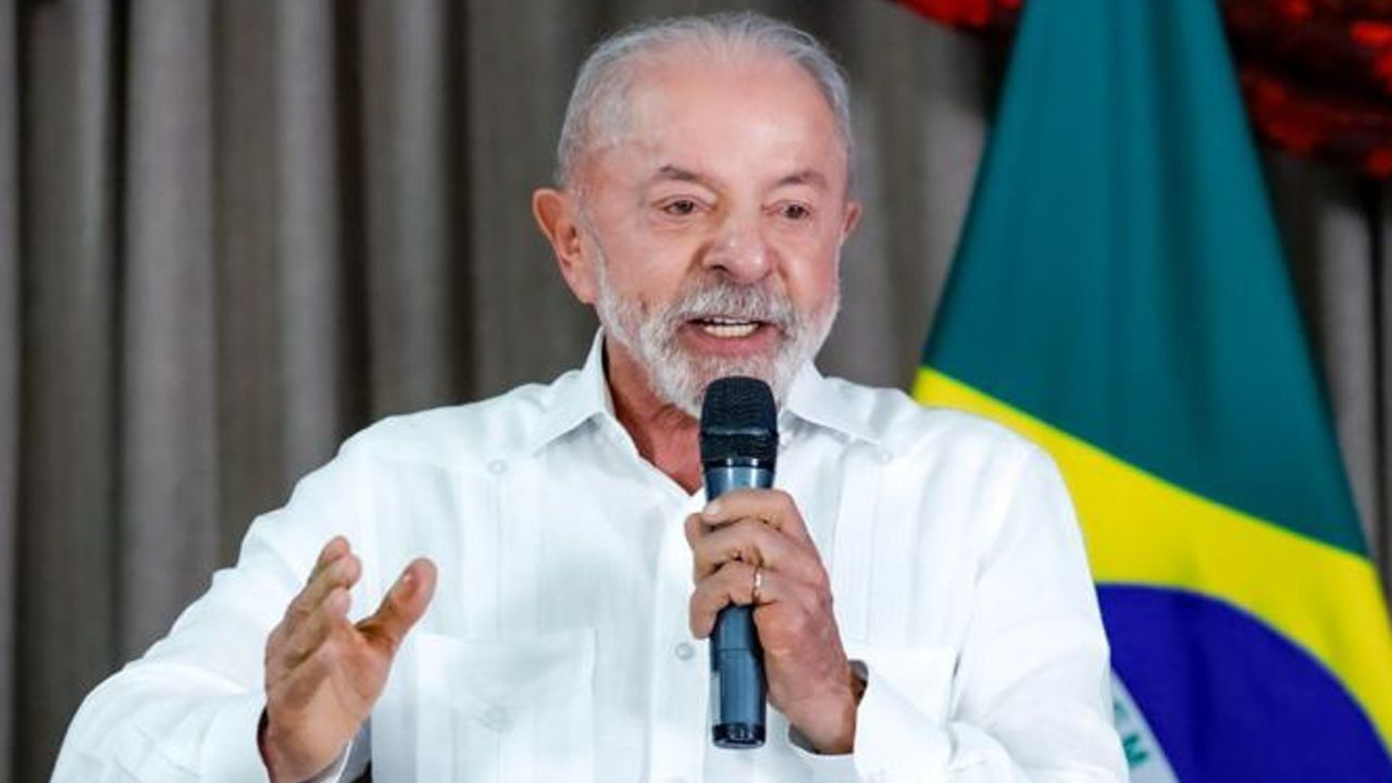 Lula: 'O dinheiro das bets está voltando à mesa da família' Lula: 'O dinheiro das bets está voltando à mesa da família'