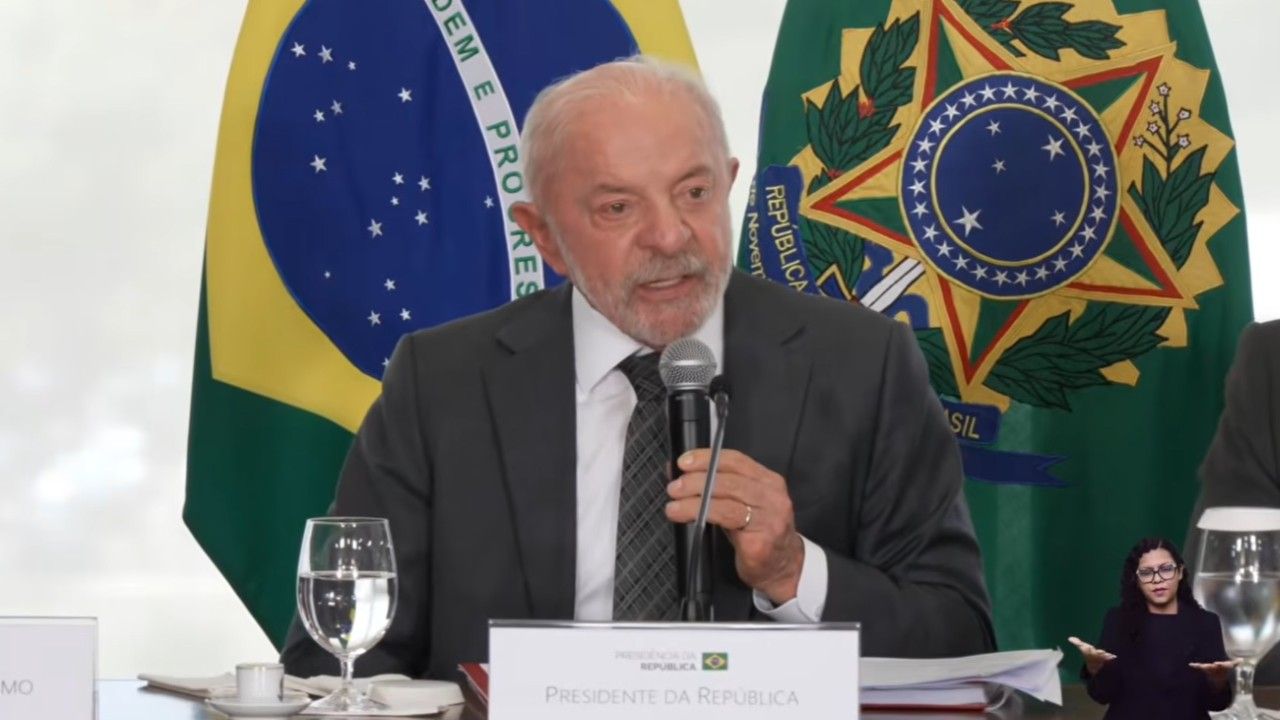 Presidente Lula (PT) faz discurso durante sanção de projetos no Planalto | Reprodução/YouTube