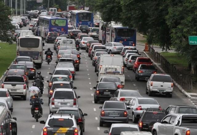 Capital registrou mais de 1.600 km de congestionamento às 18h | Reprodução