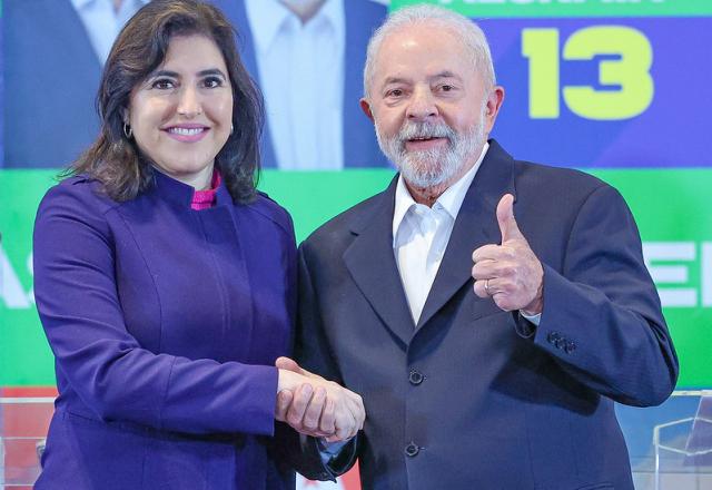 Tebet e Lula de mãos dadas