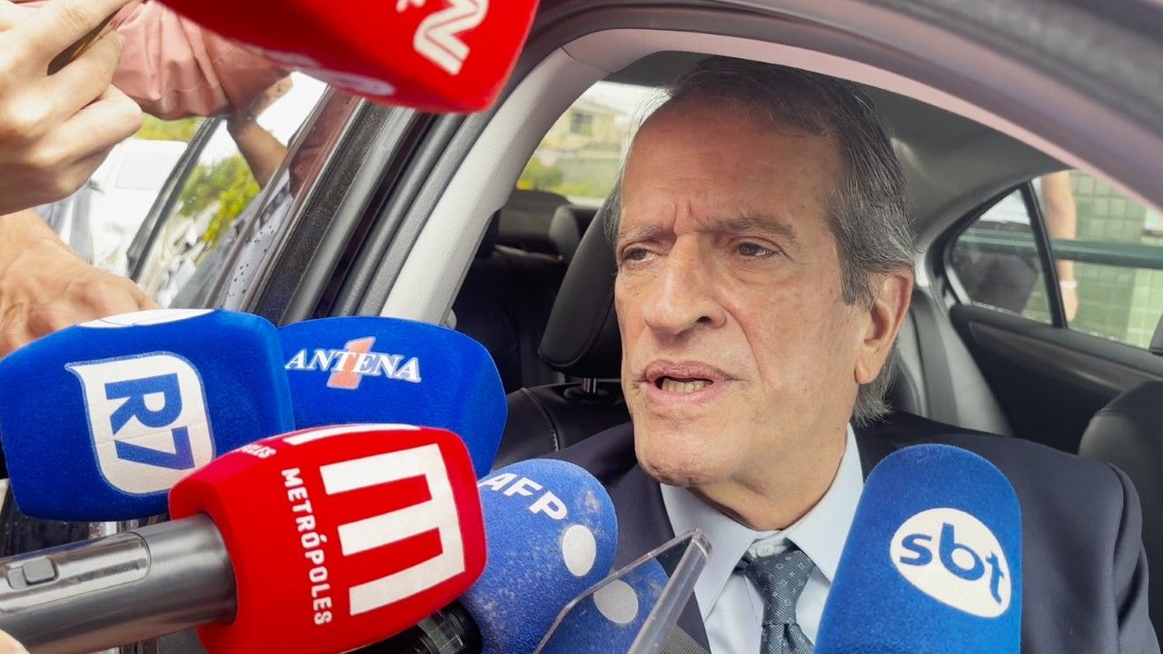 Valdemar: Bolsonaro disse que não sabia da fuga de Flávio Valdemar: Bolsonaro disse que não sabia da fuga de Flávio