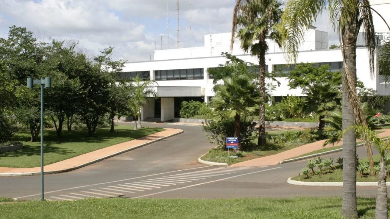 EUA dizem ter adotado "medidas de segurança" no Brasil