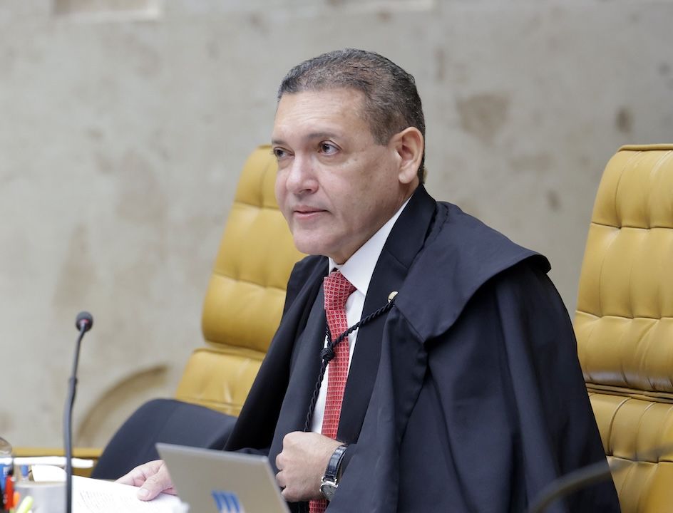 TSE cobra informações antes de decidir sobre votação até 19h