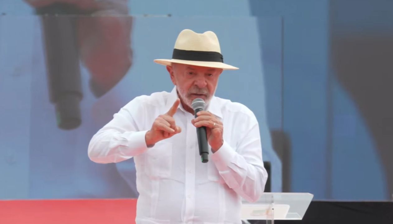 O presidente Lula durante ato de campanha de Eduardo Paes ao governo do RJ | Reprodução/YouTube @ptbrasil